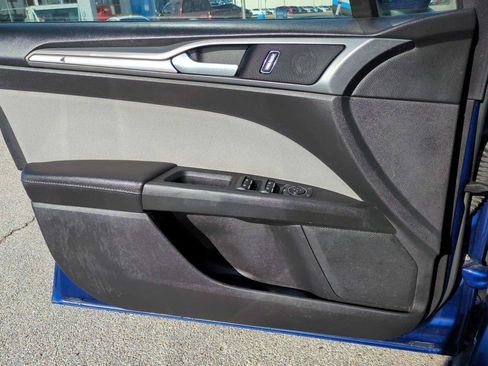 Used 2016 Ford Fusion S FWD image 18