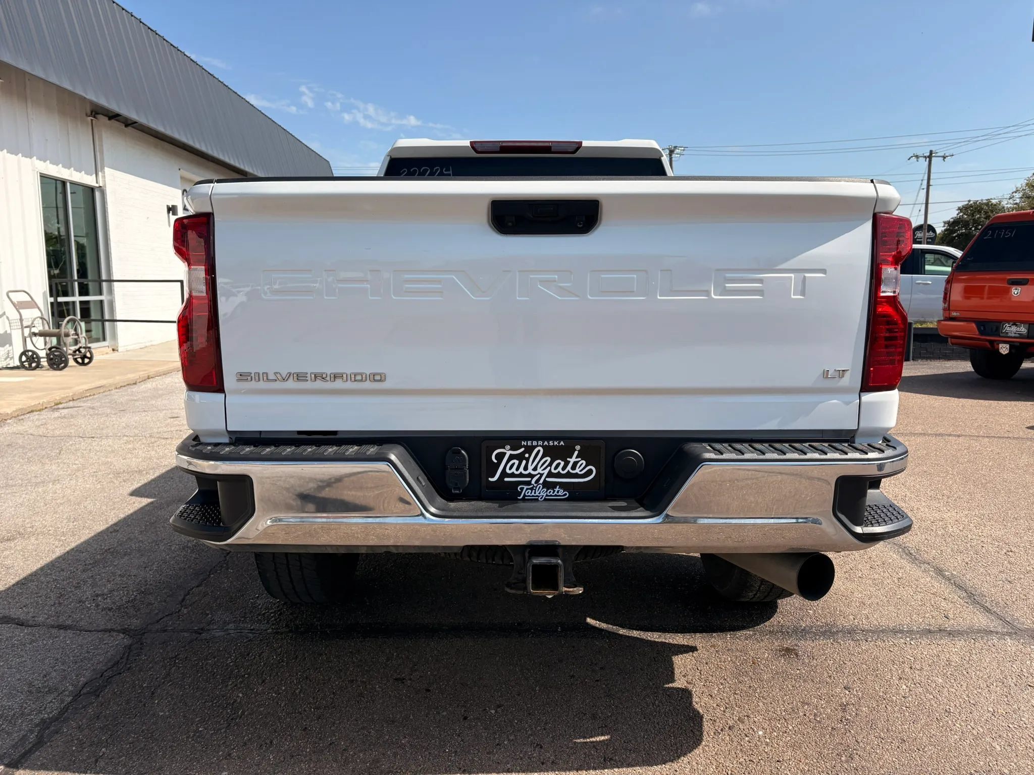 Used 2023 Chevrolet Silverado 2500 LT w/ Convenience Package AWD/4WD image 6