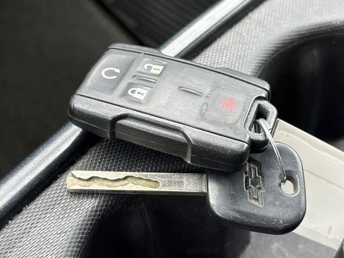 Used 2017 Chevrolet Silverado 1500 LT w/ All Star Edition AWD/4WD image 26