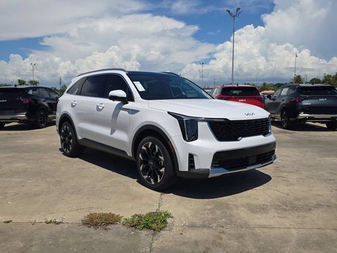 New 2026 Kia Sorento SX FWD image 2
