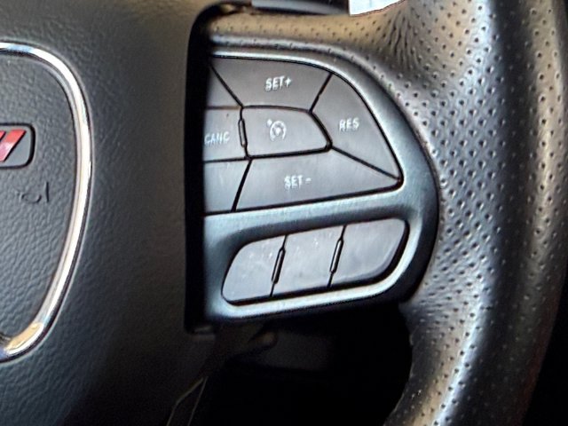 Used 2025 Dodge Durango GT RWD image 12