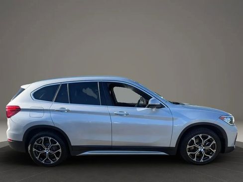 Used 2021 BMW X1 xDrive28i w/ Convenience Package AWD/4WD image 4