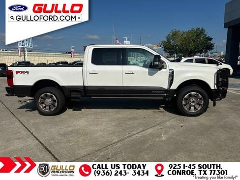 Used 2024 Ford F250 King Ranch w/ FX4 Off-Road Package AWD/4WD image 7