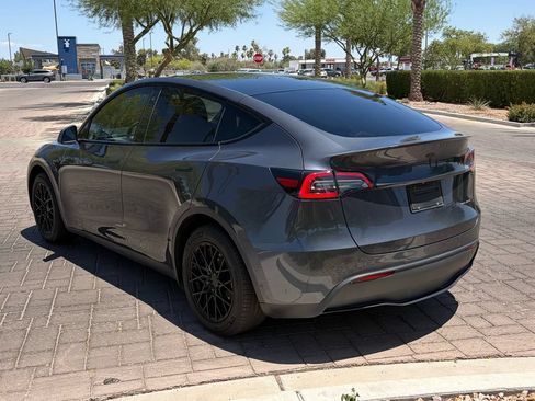 Used 2020 Tesla Model Y Long Range AWD/4WD image 4