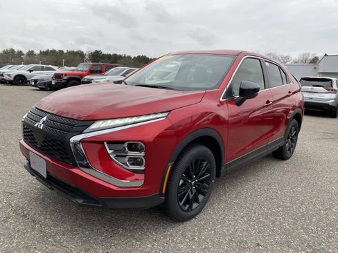 Used 2024 Mitsubishi Eclipse Cross LE image 9