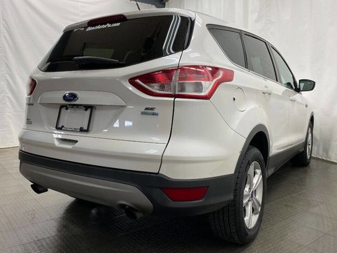 Used 2015 Ford Escape SE image 10