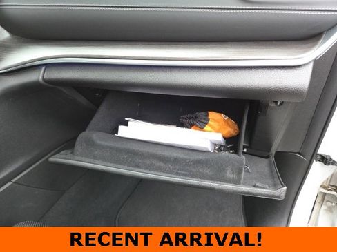 Used 2023 Jeep Grand Cherokee Overland w/ Luxury Tech Group IV image 56