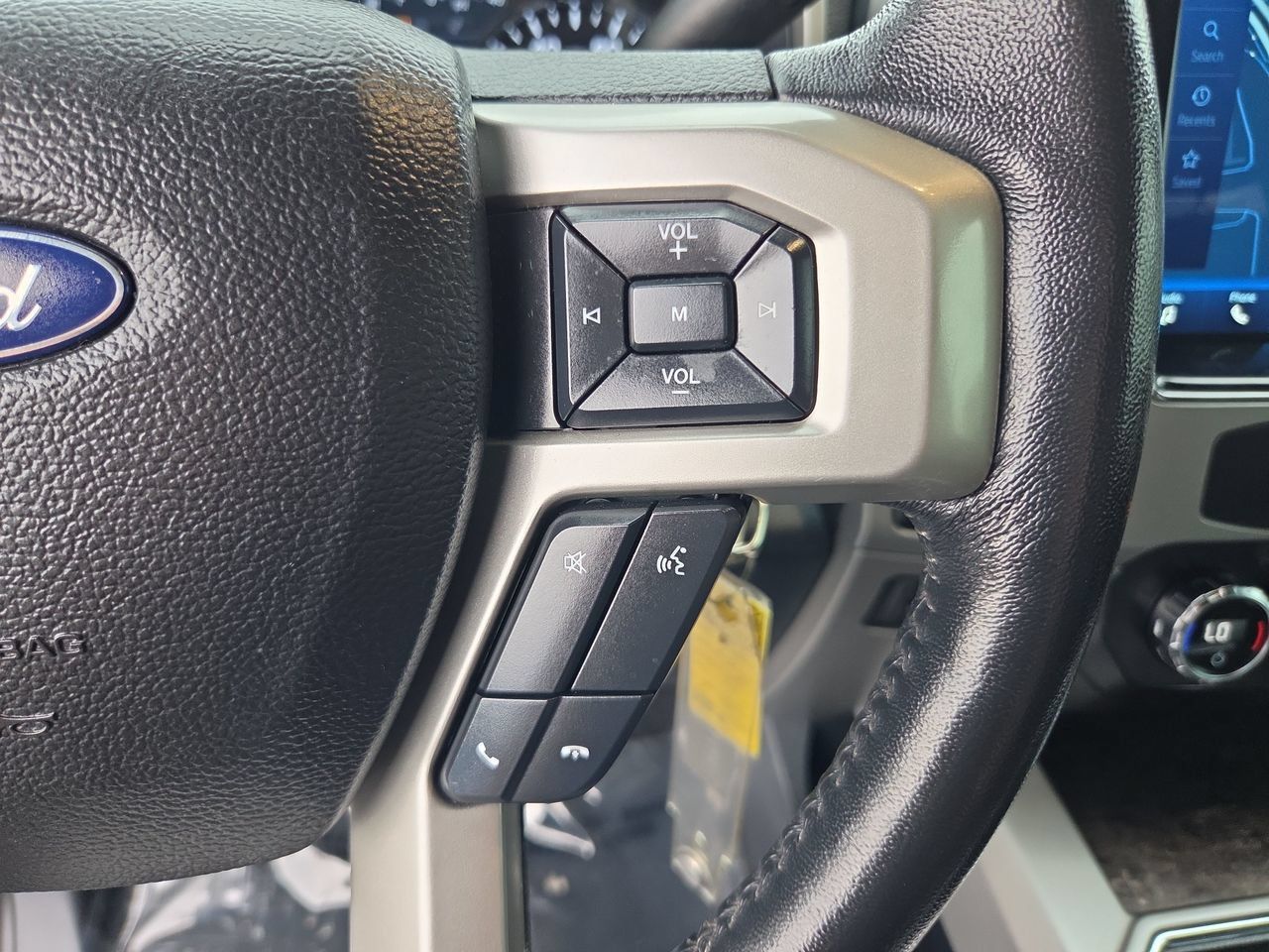 Used 2022 Ford F250 Lariat w/ Tremor Off-Road Package AWD/4WD image 26
