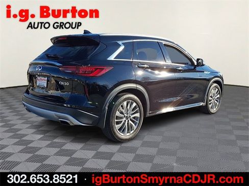 Used 2023 INFINITI QX50 Luxe image 6