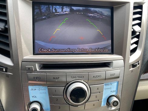 Used 2013 Subaru Legacy 3.6R Limited image 21