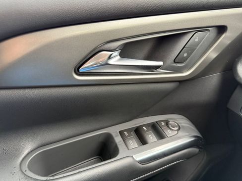 New 2026 Chevrolet Traverse LT AWD/4WD image 11