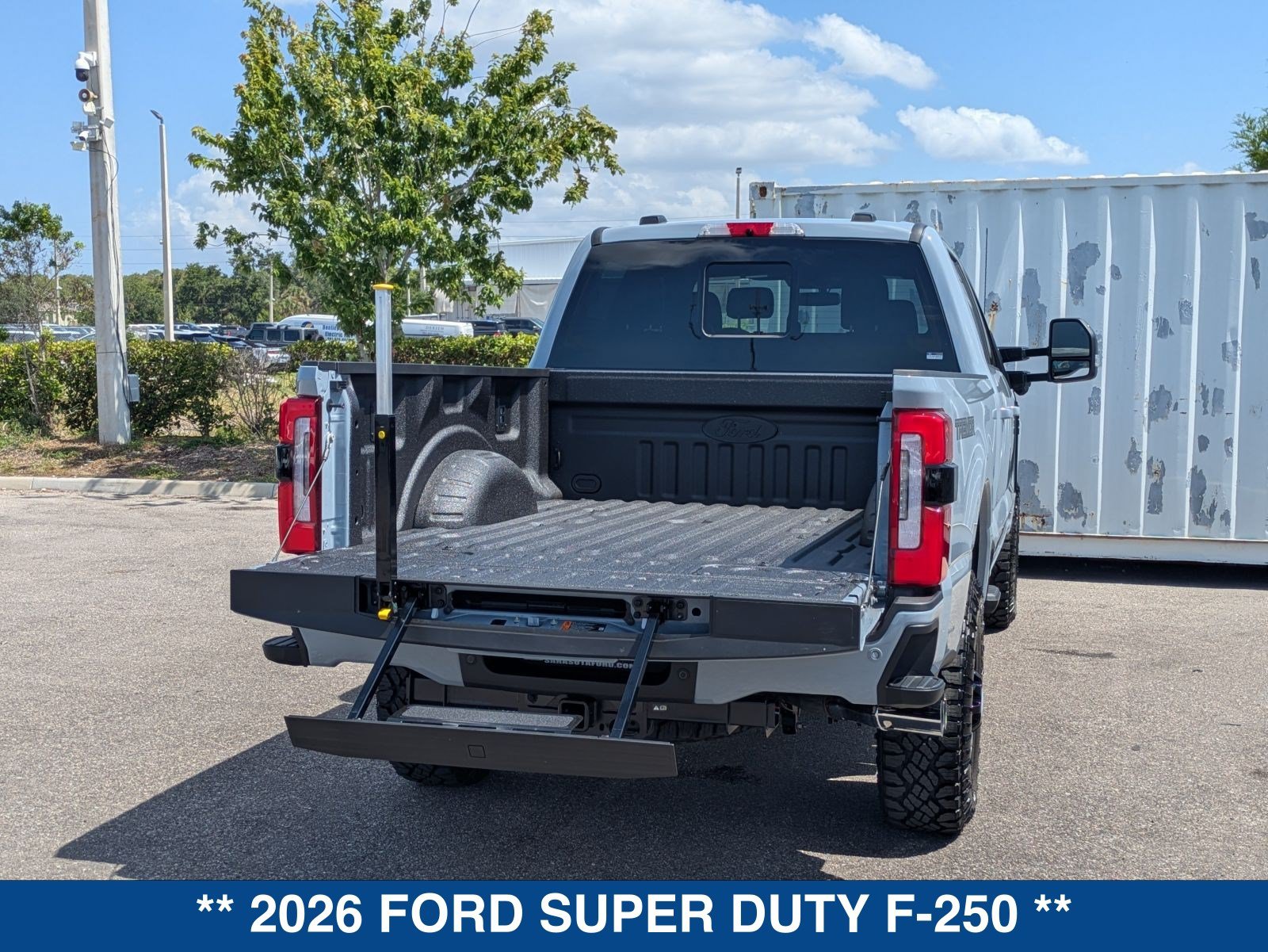 New 2026 Ford F250 Platinum w/ Tremor Off-Road Package AWD/4WD image 14