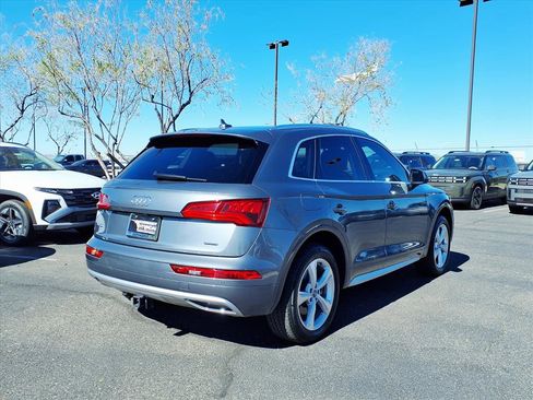 Used 2020 Audi Q5 2.0T Premium w/ Convenience Package image 6