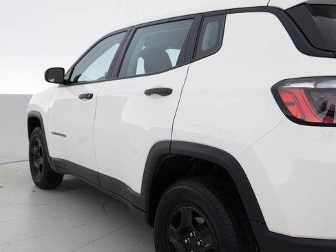 Used 2021 Jeep Compass Sport w/ Cold Weather Group AWD/4WD image 13