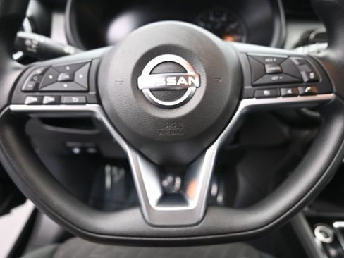 Used 2024 Nissan Kicks SV image 22