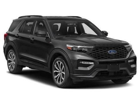 Used 2024 Ford Explorer ST-Line w/ Class IV Trailer Tow Package AWD/4WD image 6
