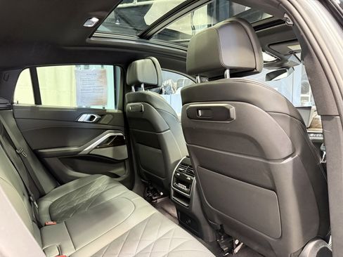 Used 2024 BMW X6 xDrive40i image 28