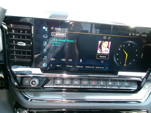 New 2026 Chevrolet Silverado 2500 ZR2 AWD/4WD image 19