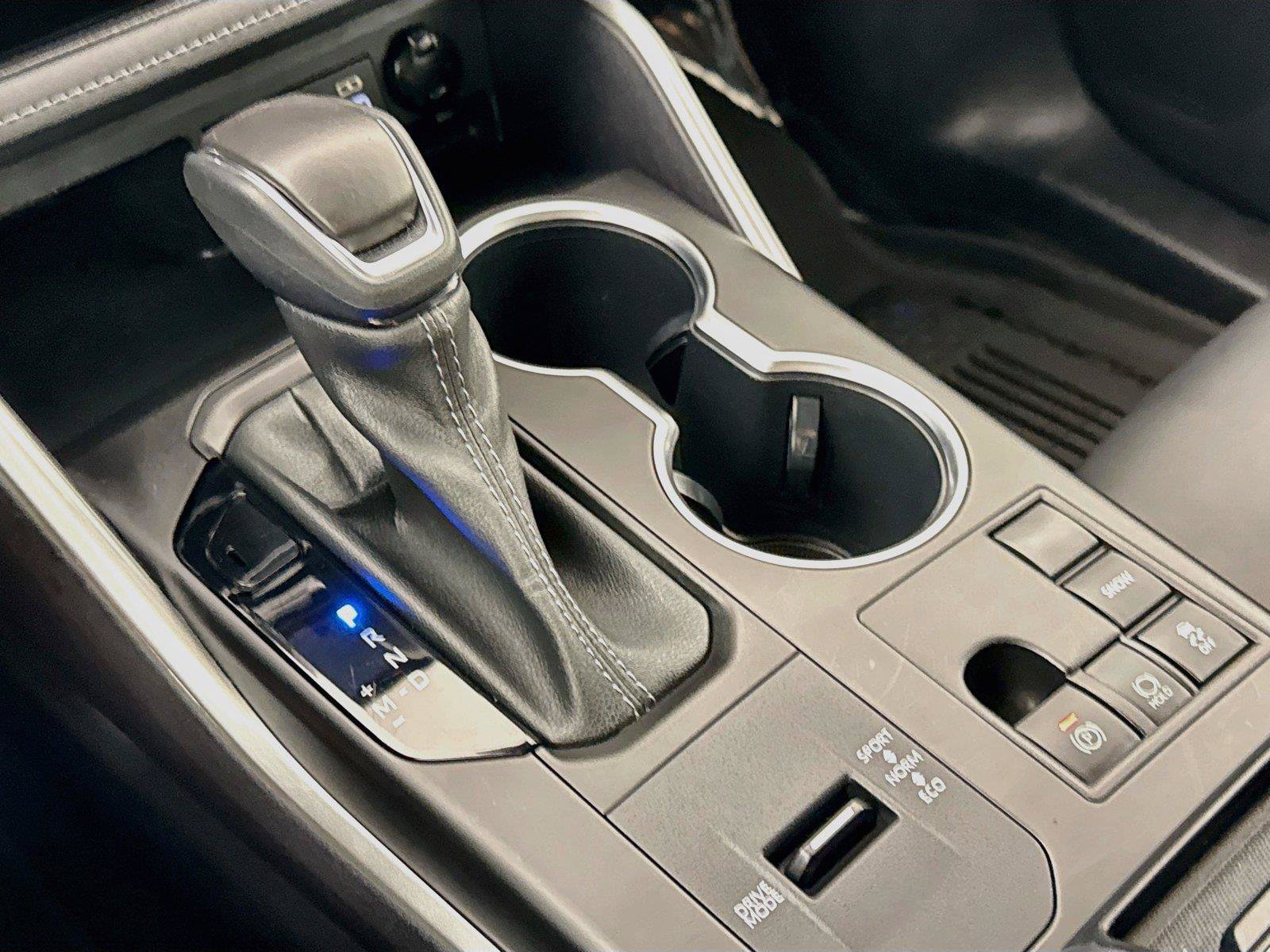 Certified 2023 Toyota Highlander XLE FWD image 27