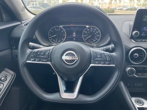 Certified 2025 Nissan Sentra SV FWD image 11