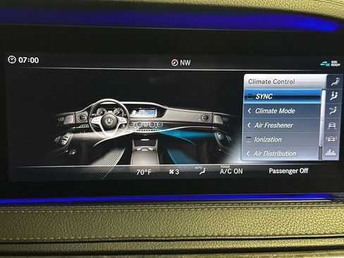 Used 2018 Mercedes-Benz S 560 Sedan image 39