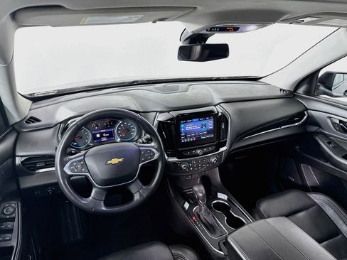 Used 2021 Chevrolet Traverse Premier w/ Redline Edition FWD image 25