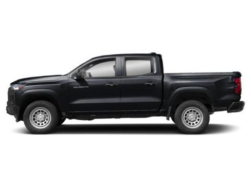 Used 2024 Chevrolet Colorado W/T image 3