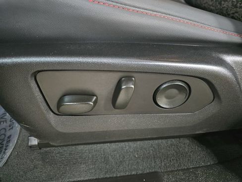 Used 2023 Chevrolet Colorado Z71 w/ Z71 Convenience Package 2 image 26