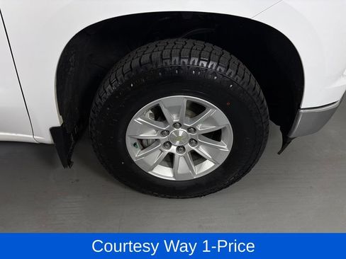 Used 2022 Chevrolet Silverado 1500 LT w/ Protection Package AWD/4WD image 13