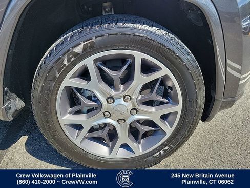 Used 2018 Jeep Grand Cherokee Limited AWD/4WD image 23