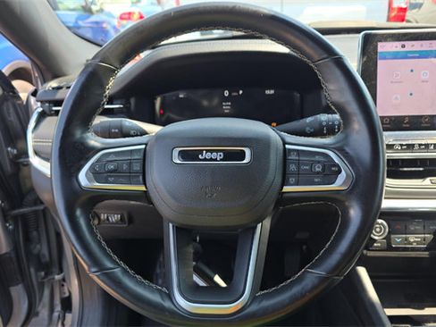 Used 2022 Jeep Compass High Altitude AWD/4WD image 13