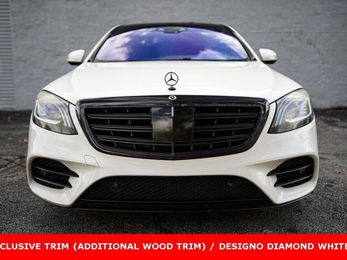 Used 2018 Mercedes-Benz S 560 Sedan w/ AMG Line Exterior image 4