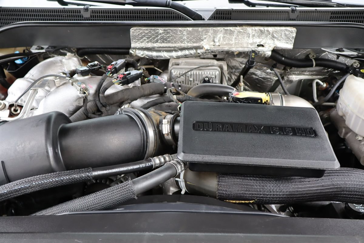 Used 2019 Chevrolet Silverado 2500 LTZ w/ Duramax Plus Package AWD/4WD image 38