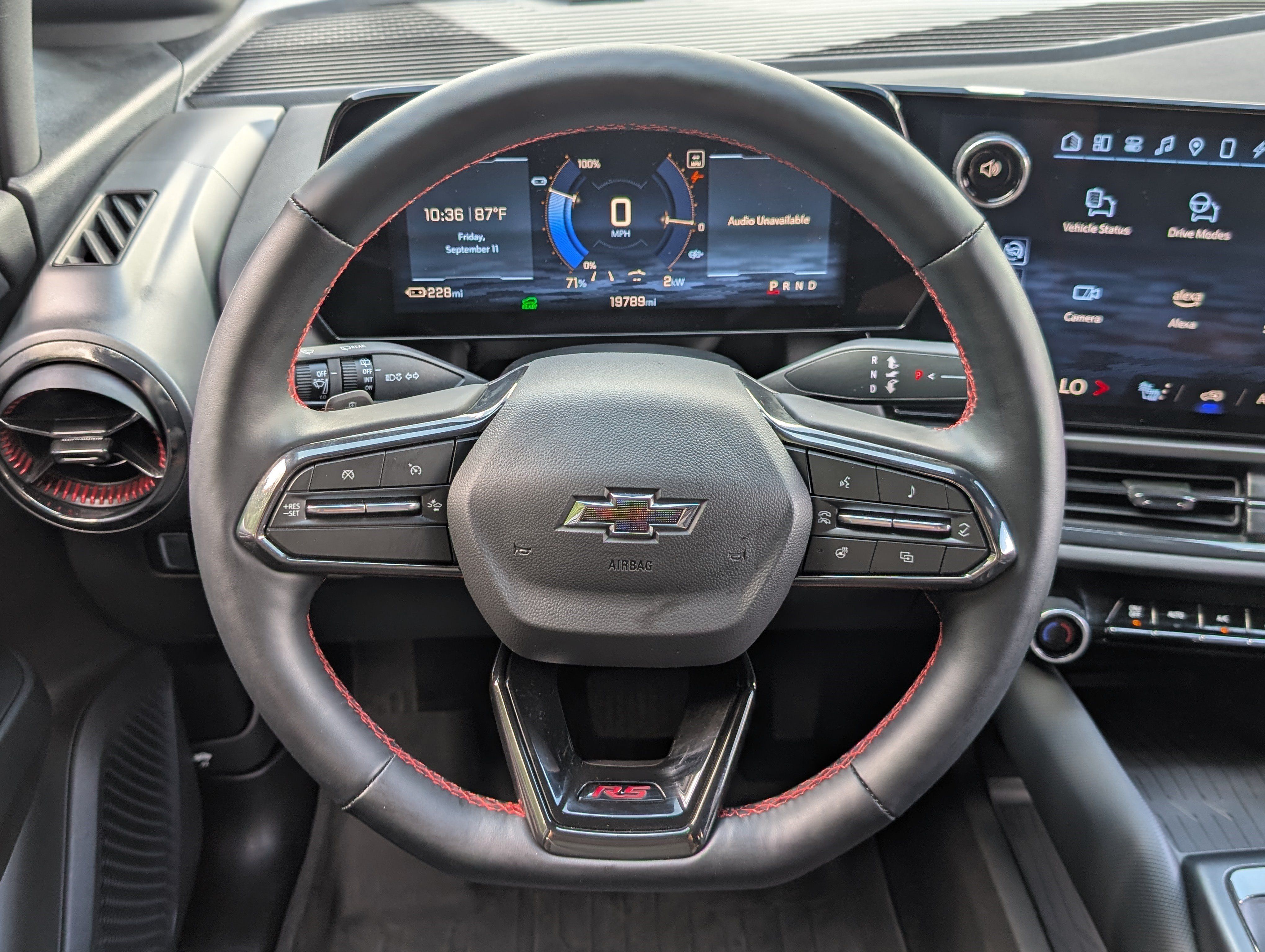 Used 2024 Chevrolet Equinox EV RS w/ LPO, Active Package FWD image 24
