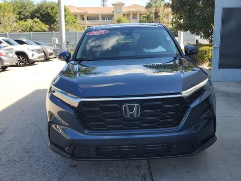 Used 2025 Honda CR-V EX-L image 10