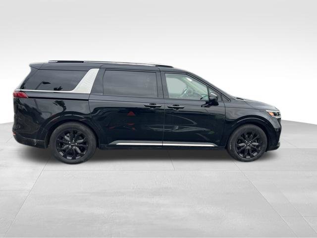 Certified 2024 Kia Carnival SX Prestige FWD image 9