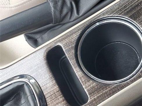 Certified 2015 Chevrolet Malibu LT w/ Power Convenience Package image 28