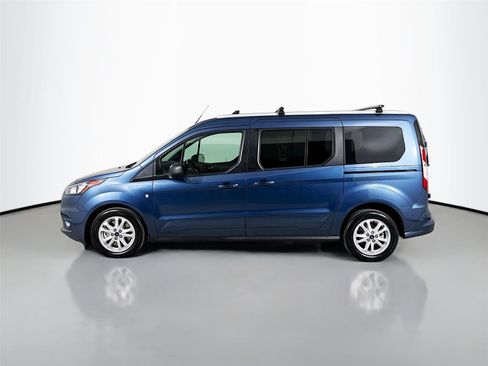 Used 2022 Ford Transit Connect XLT image 5