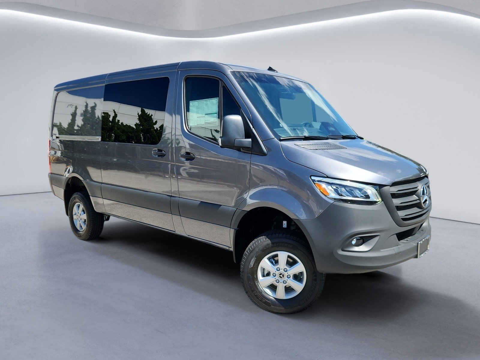 New 2026 Mercedes-Benz Sprinter 2500 image 2
