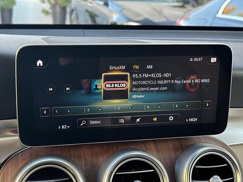 Certified 2022 Mercedes-Benz GLC 300 image 35