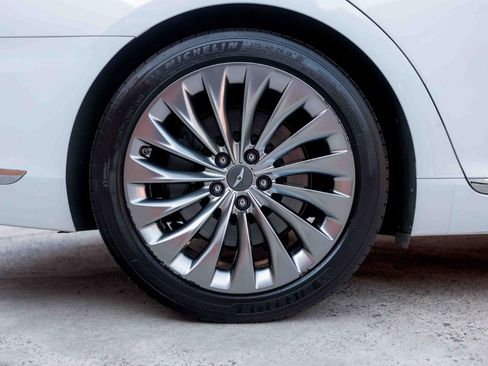 Used 2017 Genesis G90 5.0 Ultimate image 33