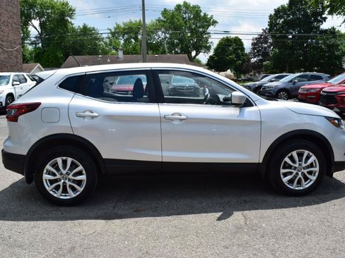 Used 2021 Nissan Rogue Sport S AWD/4WD image 5