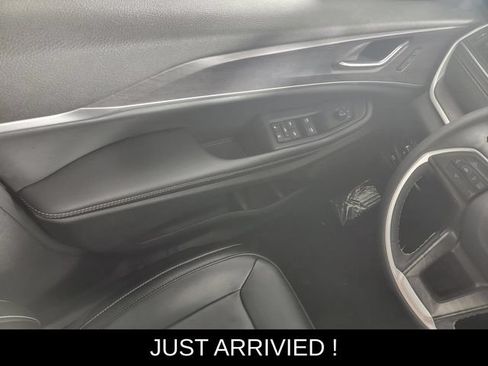 Used 2024 Jeep Grand Cherokee Limited AWD/4WD image 31