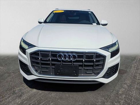 Used 2023 Audi Q8 Premium w/ Convenience Package AWD/4WD image 8