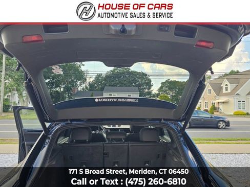 Used 2018 Porsche Macan image 60