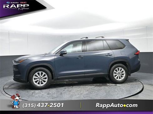 Used 2024 Toyota Grand Highlander XLE image 4