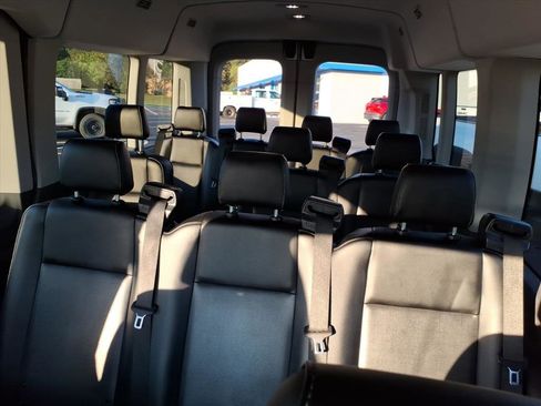Used 2024 Ford Transit 350 XL image 13