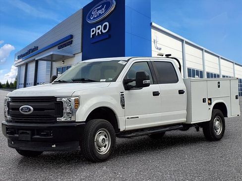 Used 2019 Ford F250 XL w/ Power Equipment Group image 25
