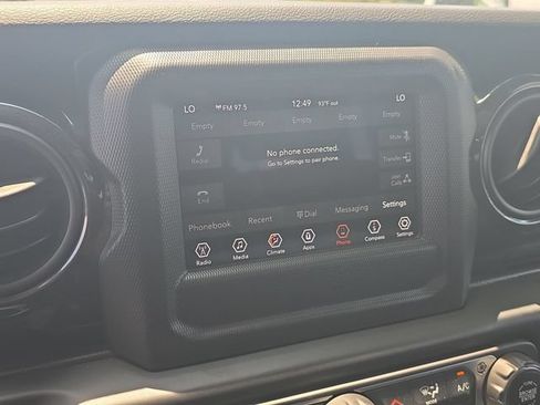 Used 2020 Jeep Wrangler Unlimited Sport AWD/4WD image 21