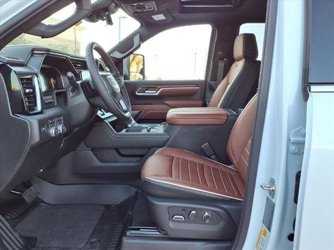 New 2026 GMC Sierra 2500 Denali Ultimate image 19